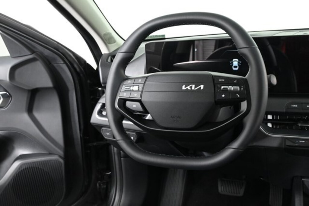 New 2025 Kia K4 EX Sedan