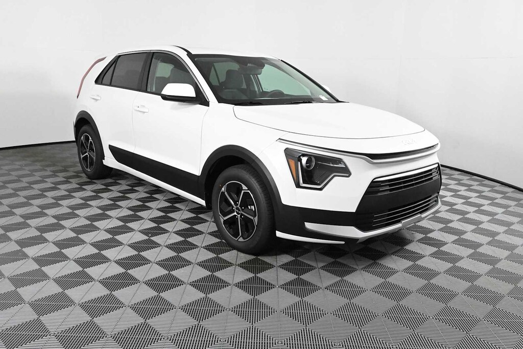 New 2026 Kia Niro LX SUV