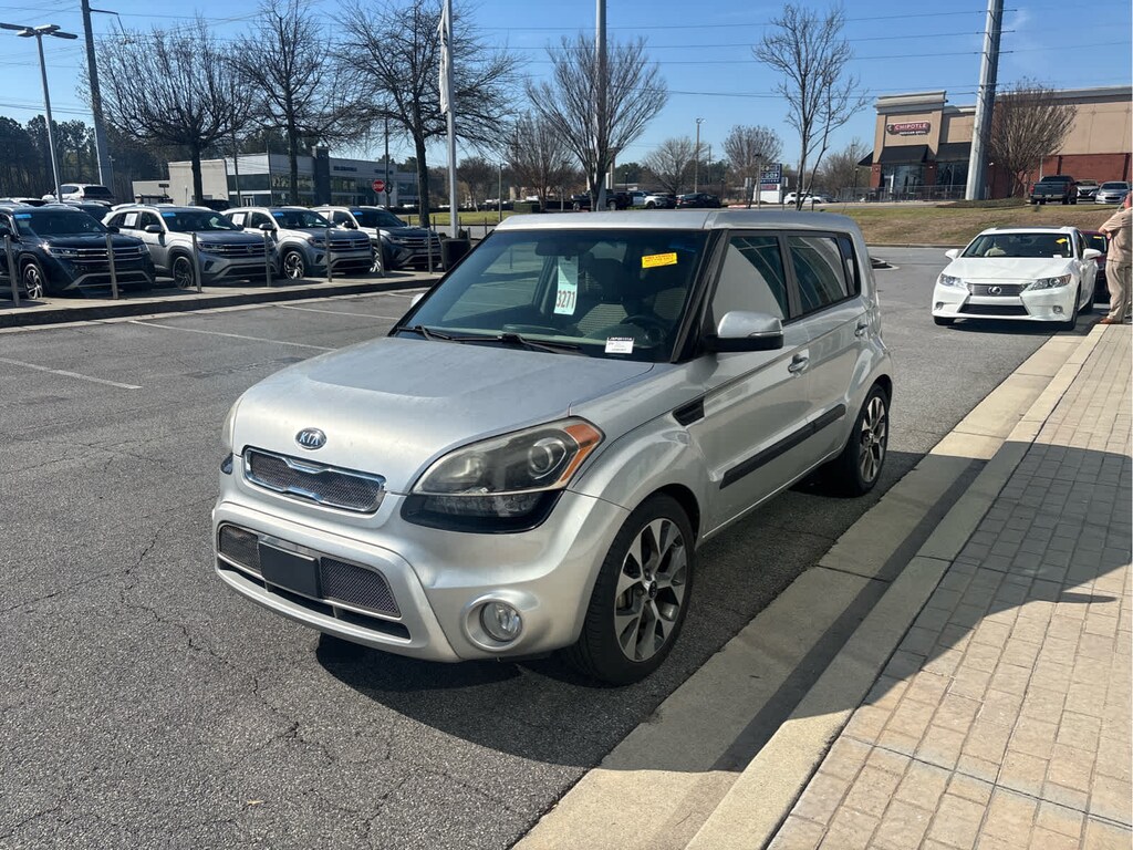 Used 2012 Kia Soul ! Hatchback