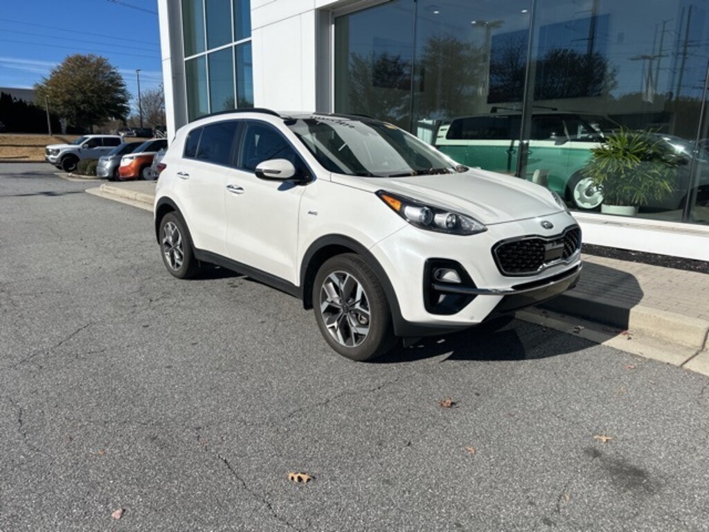 Certified 2020 Kia Sportage EX SUV