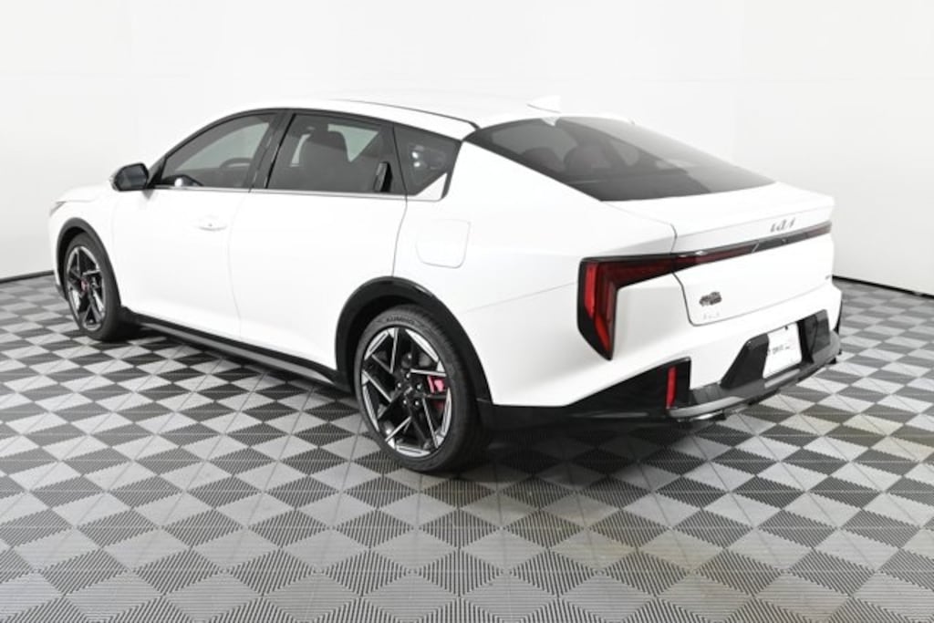 New 2025 Kia K4 GT-Line Sedan