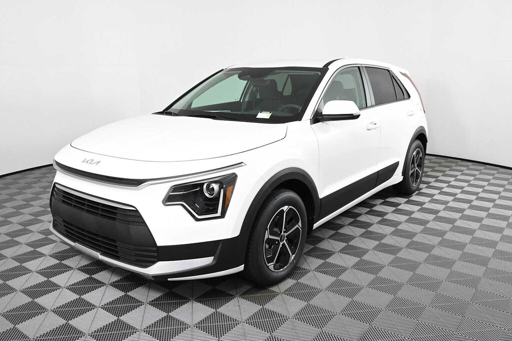 New 2026 Kia Niro LX SUV
