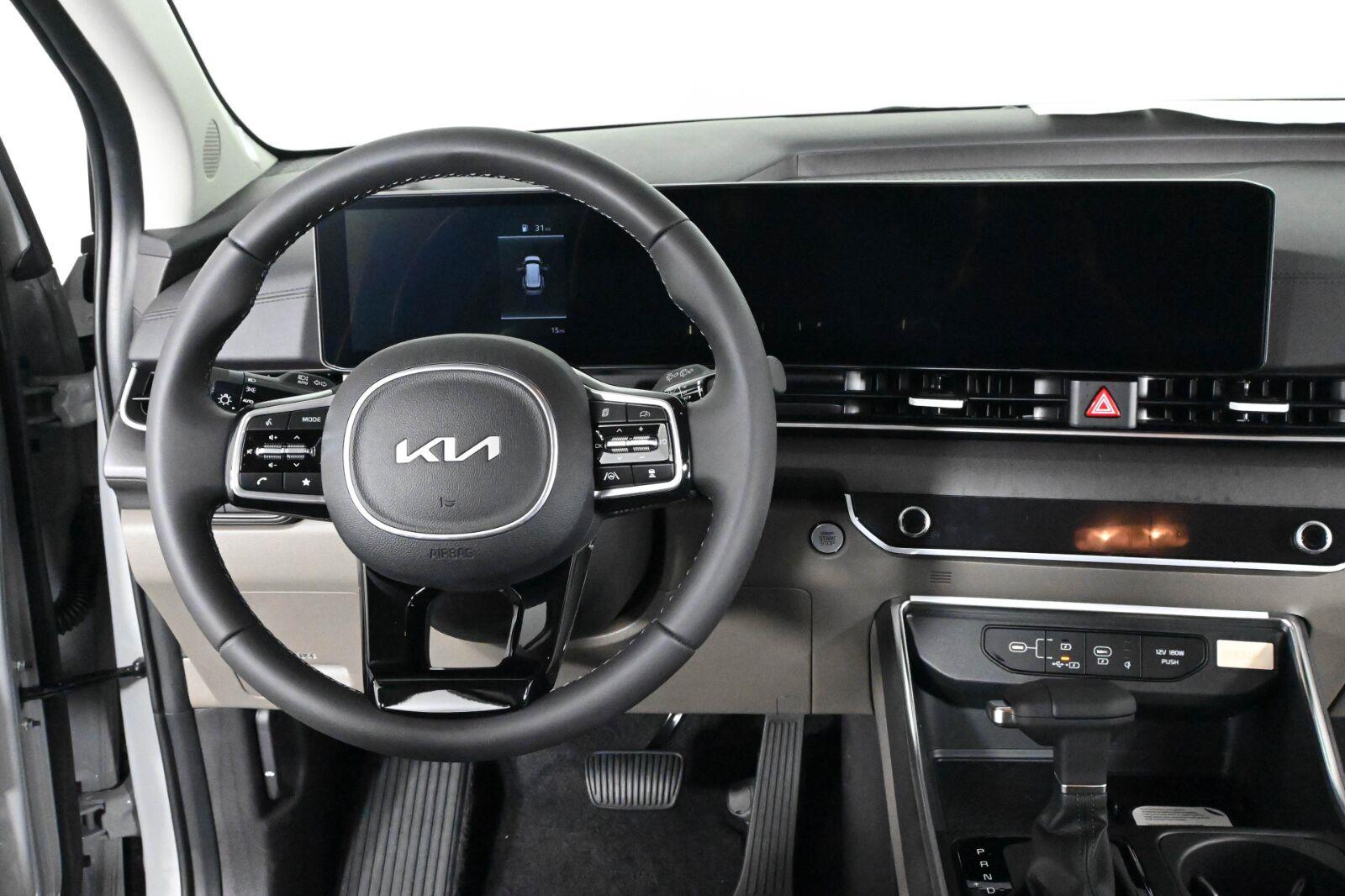New 2026 Kia Carnival EX Van