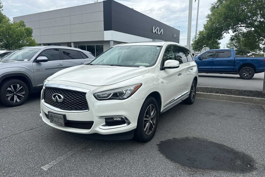 Used 2017 INFINITI QX60 SUV
