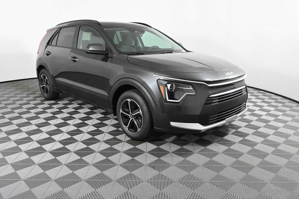 New 2026 Kia Niro LX SUV