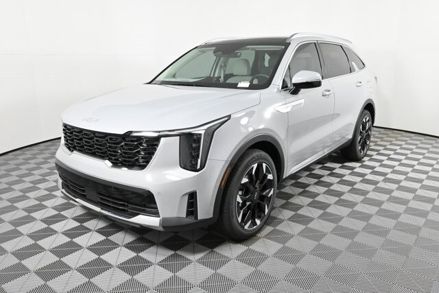 2025 Kia Sorento EX photo 2