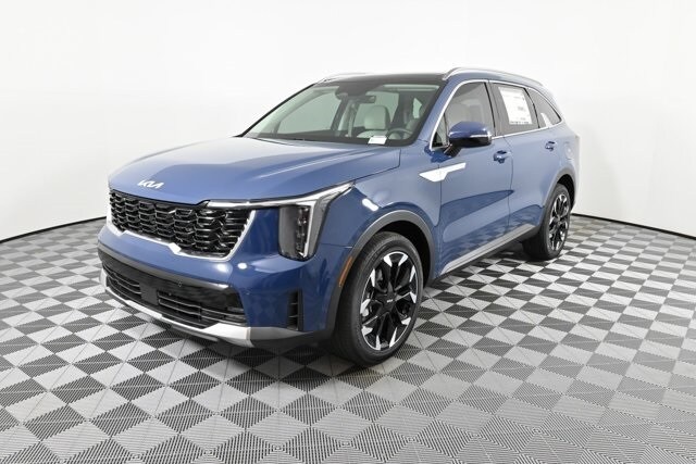2025 Kia Sorento EX photo 2