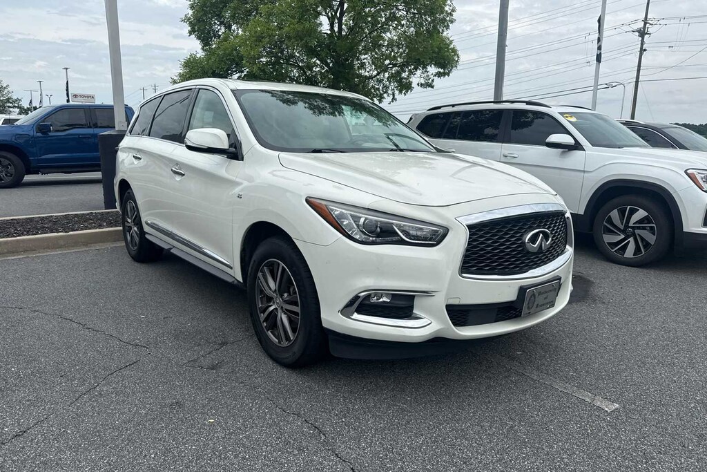 Used 2017 INFINITI QX60 SUV