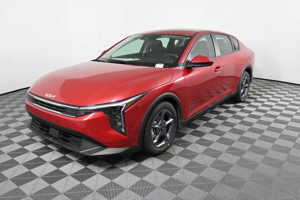 New 2026 Kia K4 LXS Sedan
