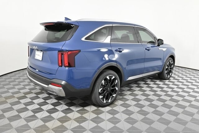 2025 Kia Sorento EX photo 4