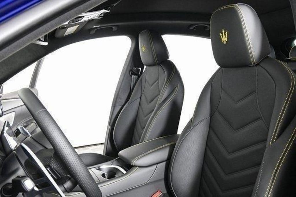 New 2025 Maserati Grecale SUV