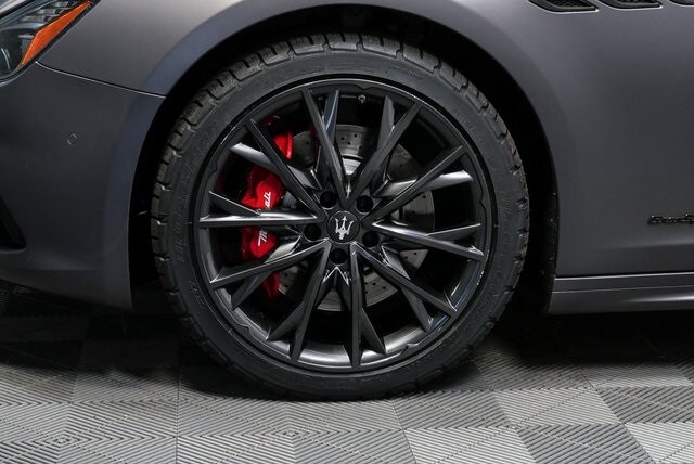 2020 Maserati Ghibli GranSport photo 4