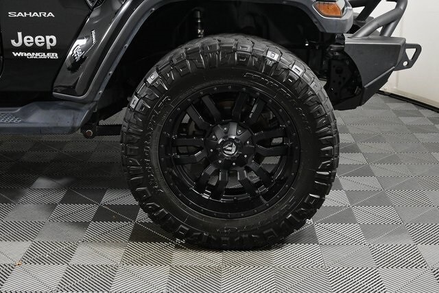 2020 Jeep Wrangler Unlimited Sahara photo 4