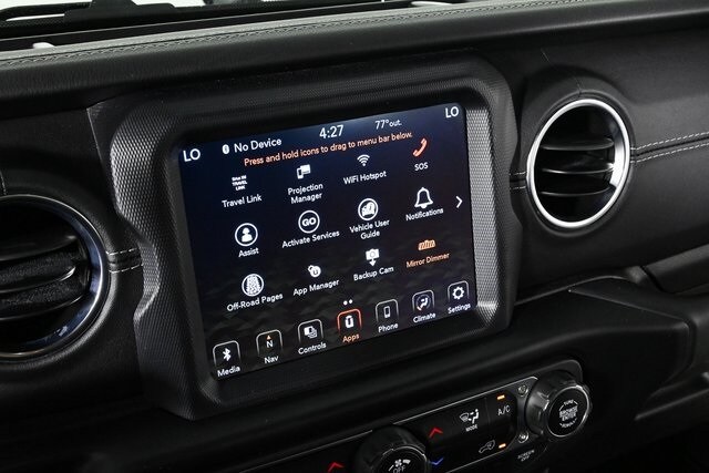 2020 Jeep Wrangler Unlimited Sahara photo 3