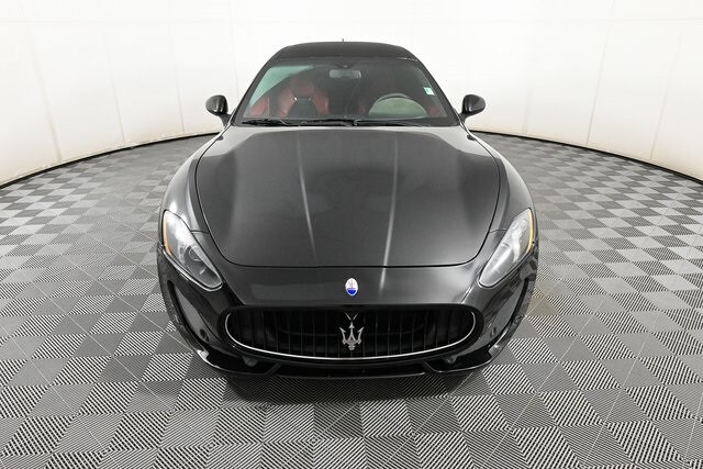 2015 Maserati Granturismo Sport photo 2