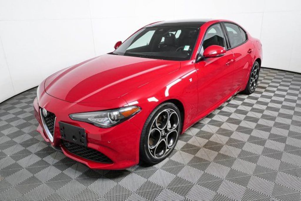 Used 2022 Alfa Romeo Giulia Ti Sedan
