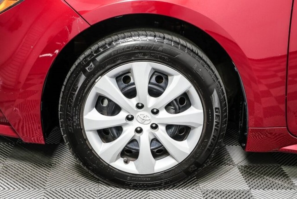 Certified 2022 Toyota Corolla LE Sedan