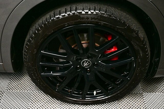 2022 Maserati Levante GT photo 4