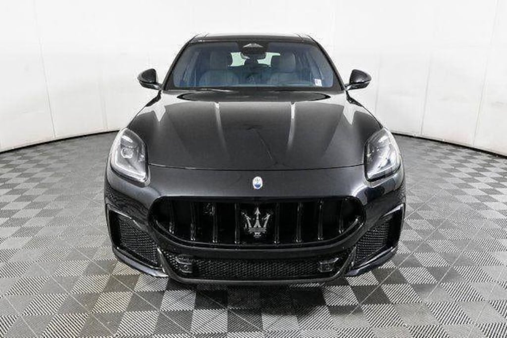 New 2025 Maserati Grecale Trofeo SUV