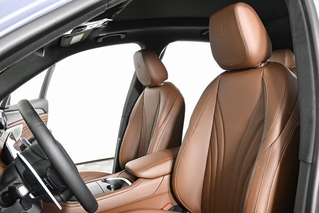 2025 Maserati Grecale photo 2