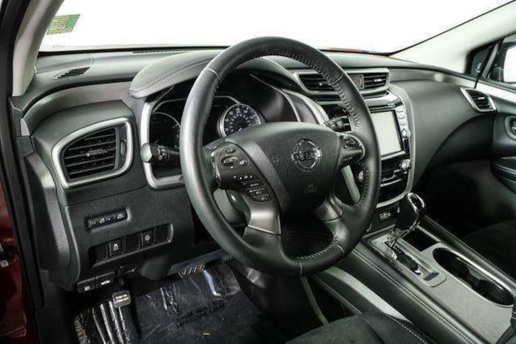 Used 2020 Nissan Murano SV SUV