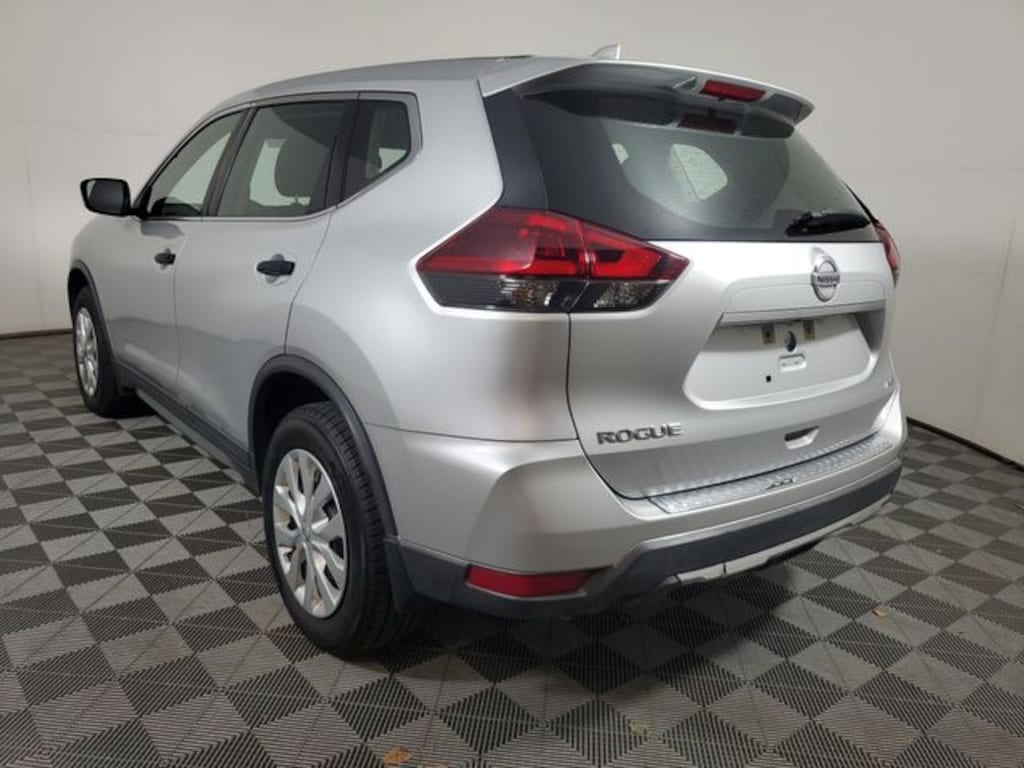 Used 2019 Nissan Rogue S SUV