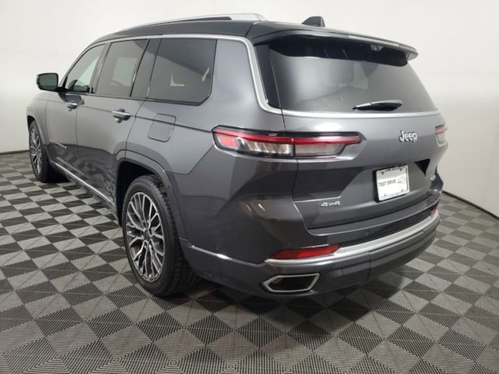 Used 2023 Jeep Grand Cherokee L Summit SUV
