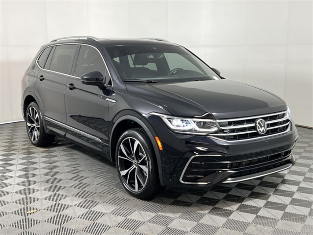 Used 2024 Volkswagen Tiguan 2.0T SEL R-Line SUV