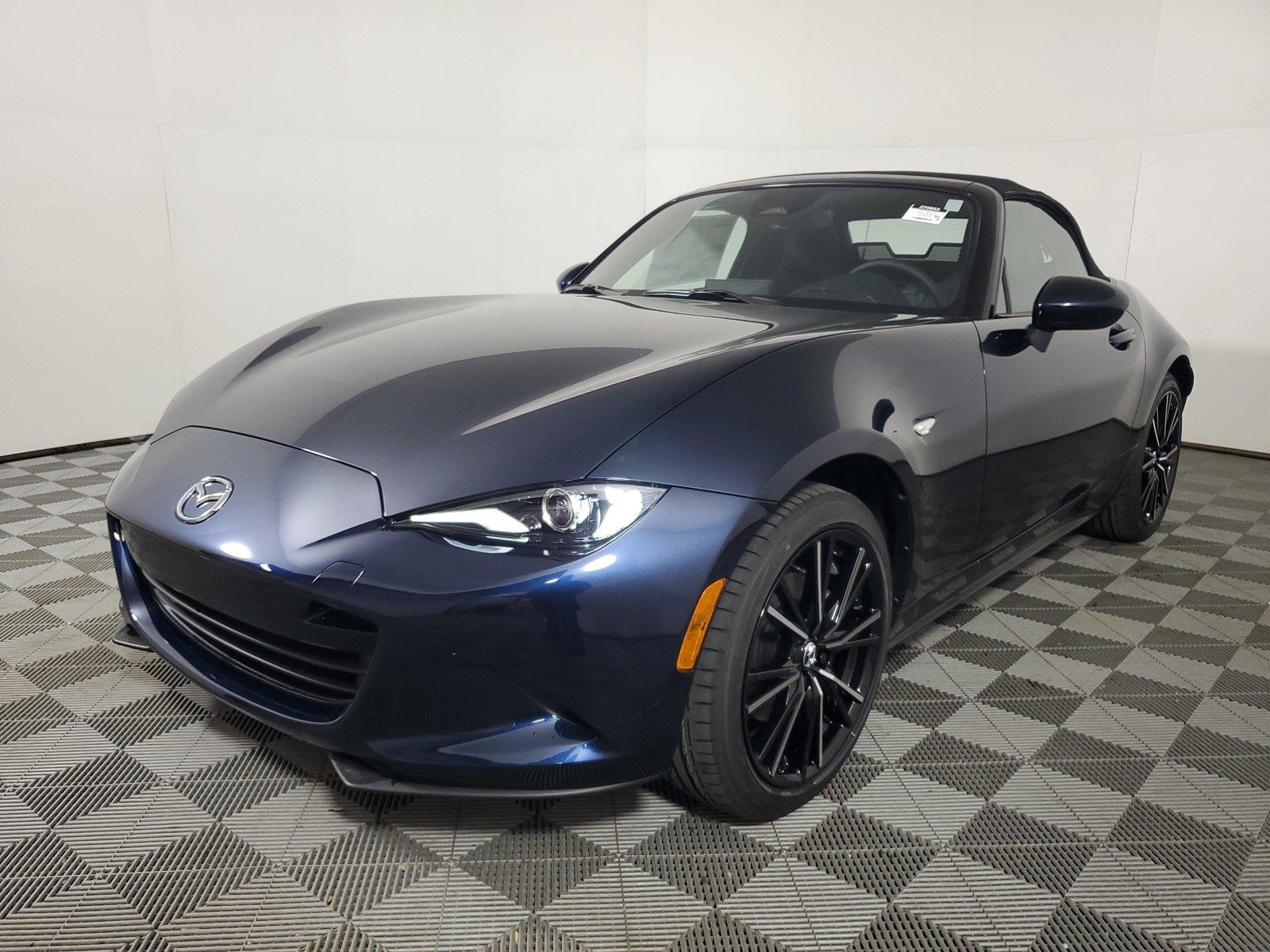  Mazda MX-5 Miata