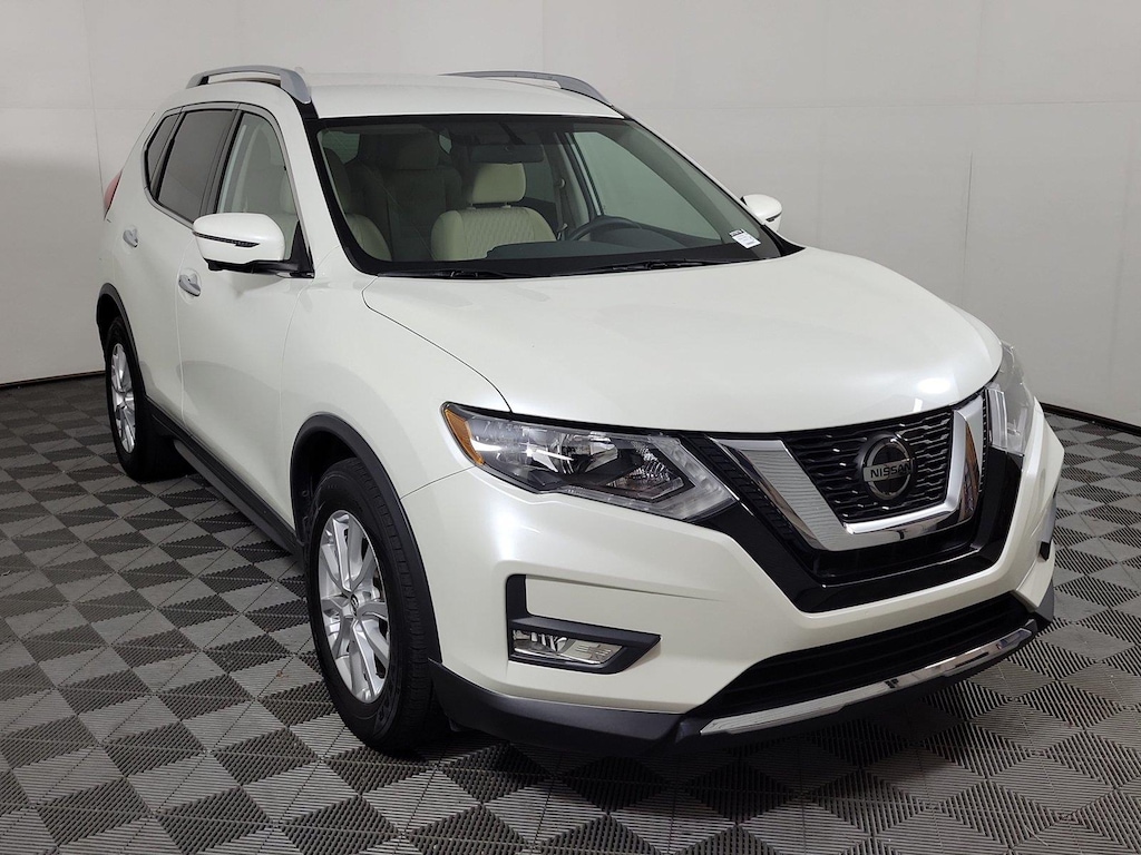 Used 2018 Nissan Rogue SV SUV