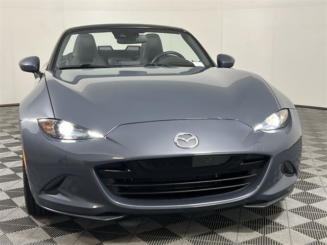 2021 Mazda MX-5 Miata Miata Grand Touring photo 3