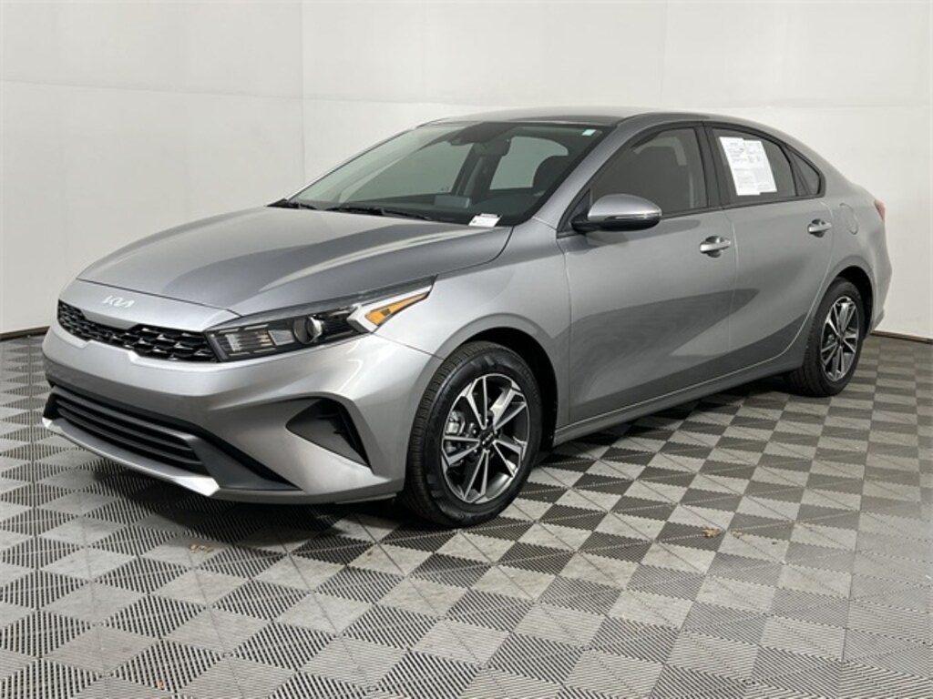 Used 2024 Kia Forte LXS Sedan