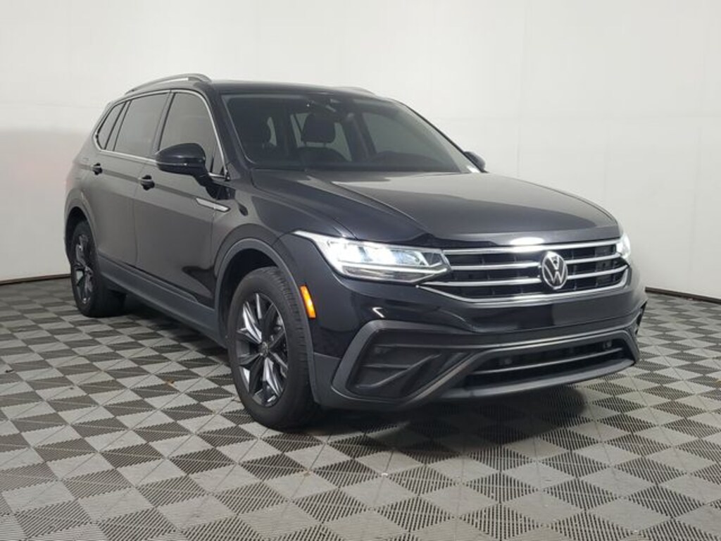 Used 2023 Volkswagen Tiguan 2.0T SE SUV