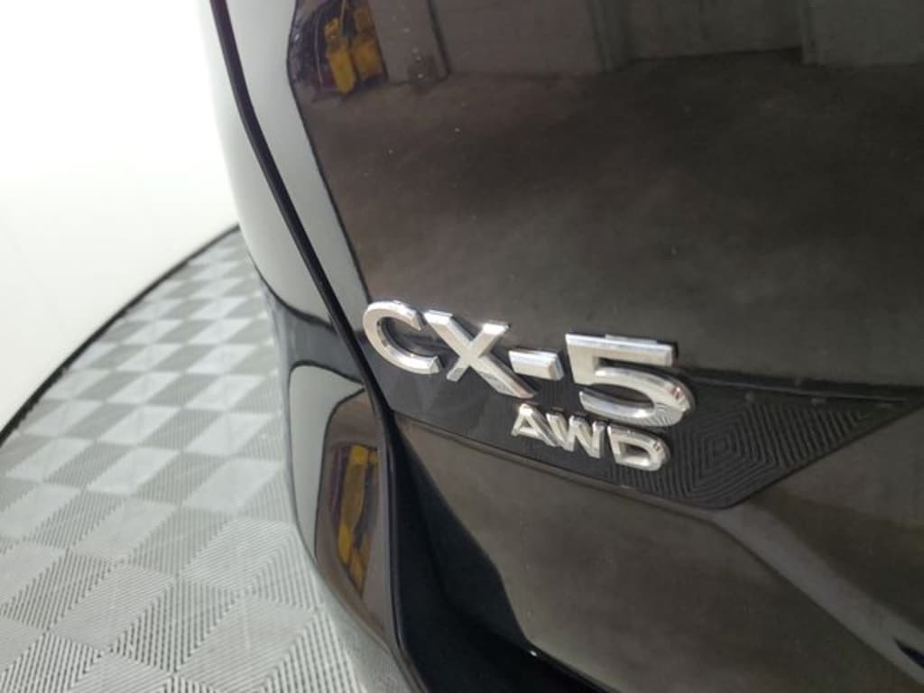 Certified 2025 Mazda CX-5 2.5 S Preferred Package SUV