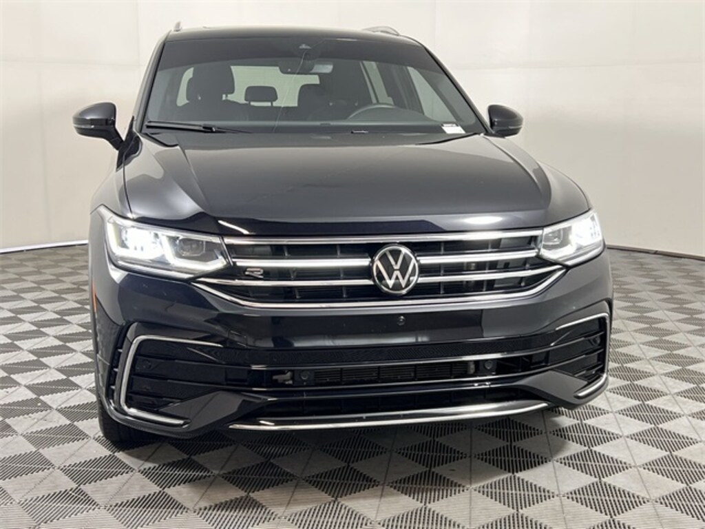 Used 2024 Volkswagen Tiguan 2.0T SEL R-Line SUV