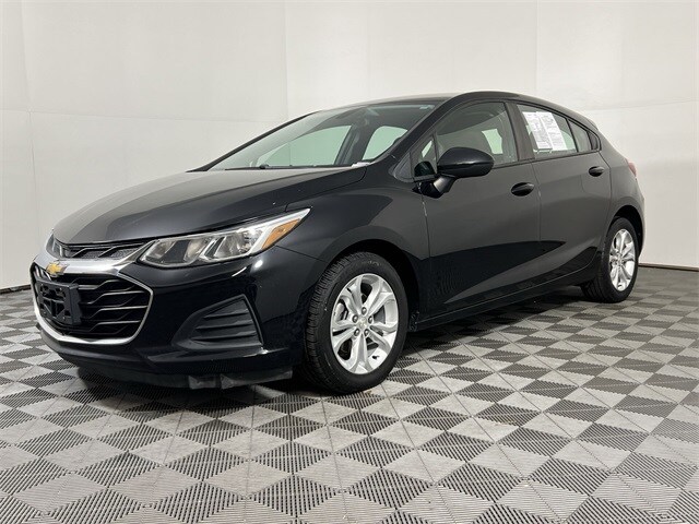 2019 Chevrolet Cruze LS photo 4