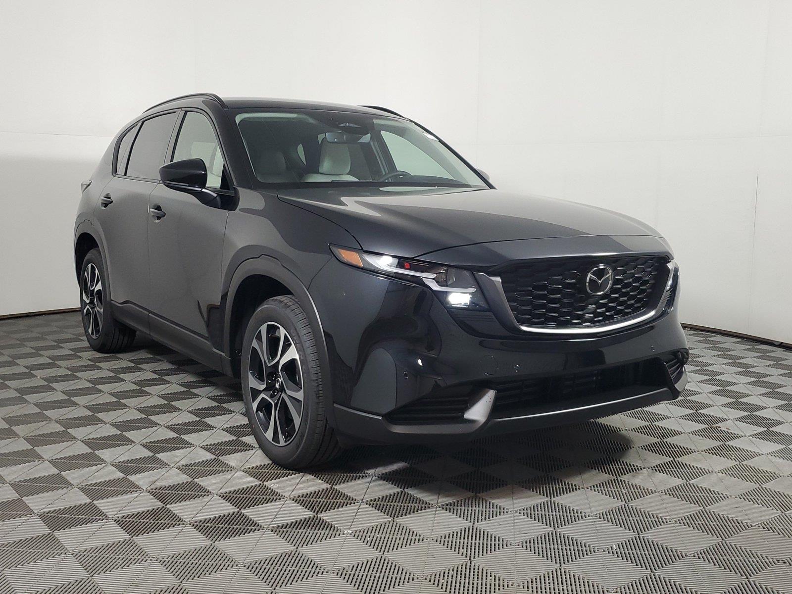 New 2026 Mazda CX-5 2.5 S Preferred SUV