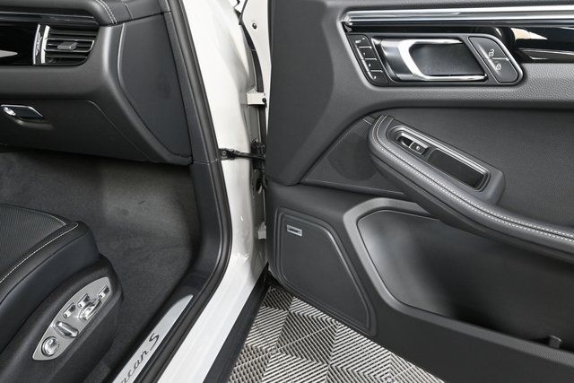 2026 Porsche Macan S - Photo 23