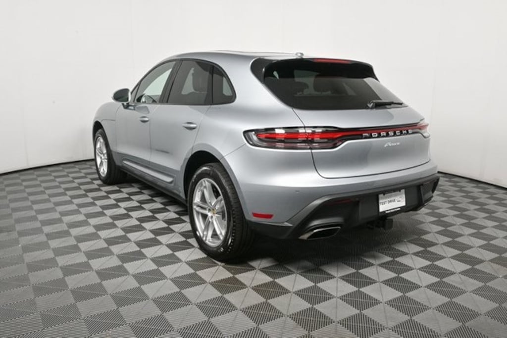 Used 2025 Porsche Macan AWD SUV
