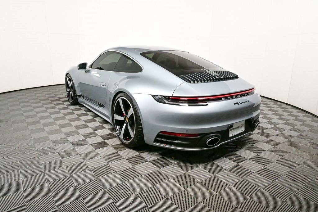 2021 Porsche 911 S photo 3