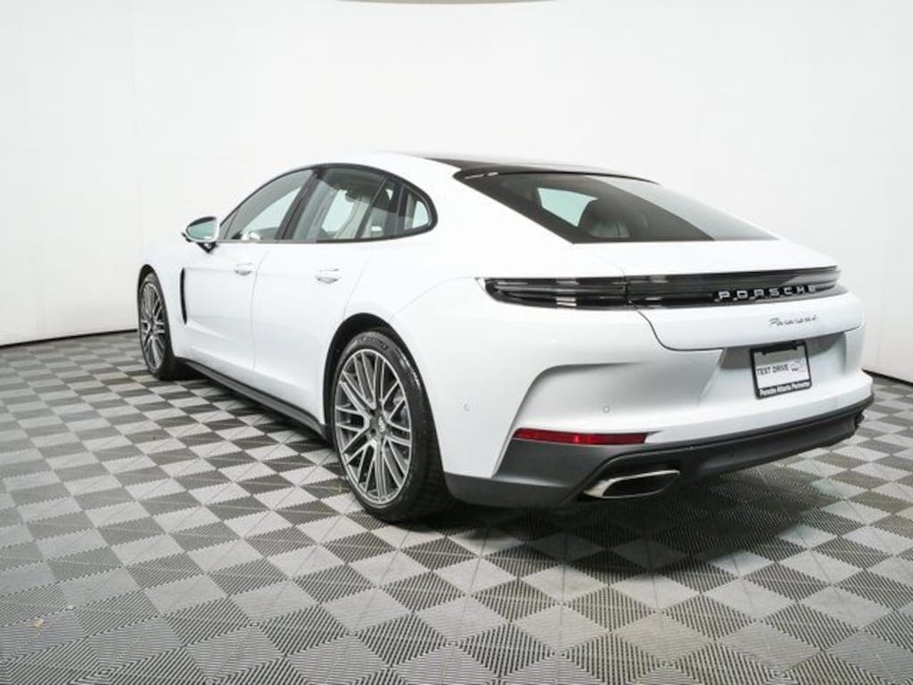 New 2026 Porsche Panamera 4 Hatchback