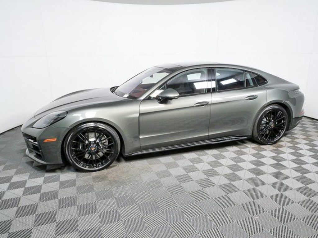 New 2026 Porsche Panamera GTS Hatchback