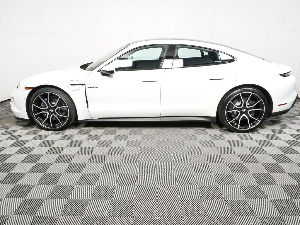 New 2026 Porsche Taycan 4 Sedan