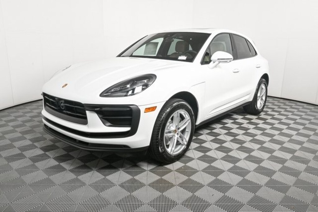 Used 2025 Porsche Macan AWD SUV