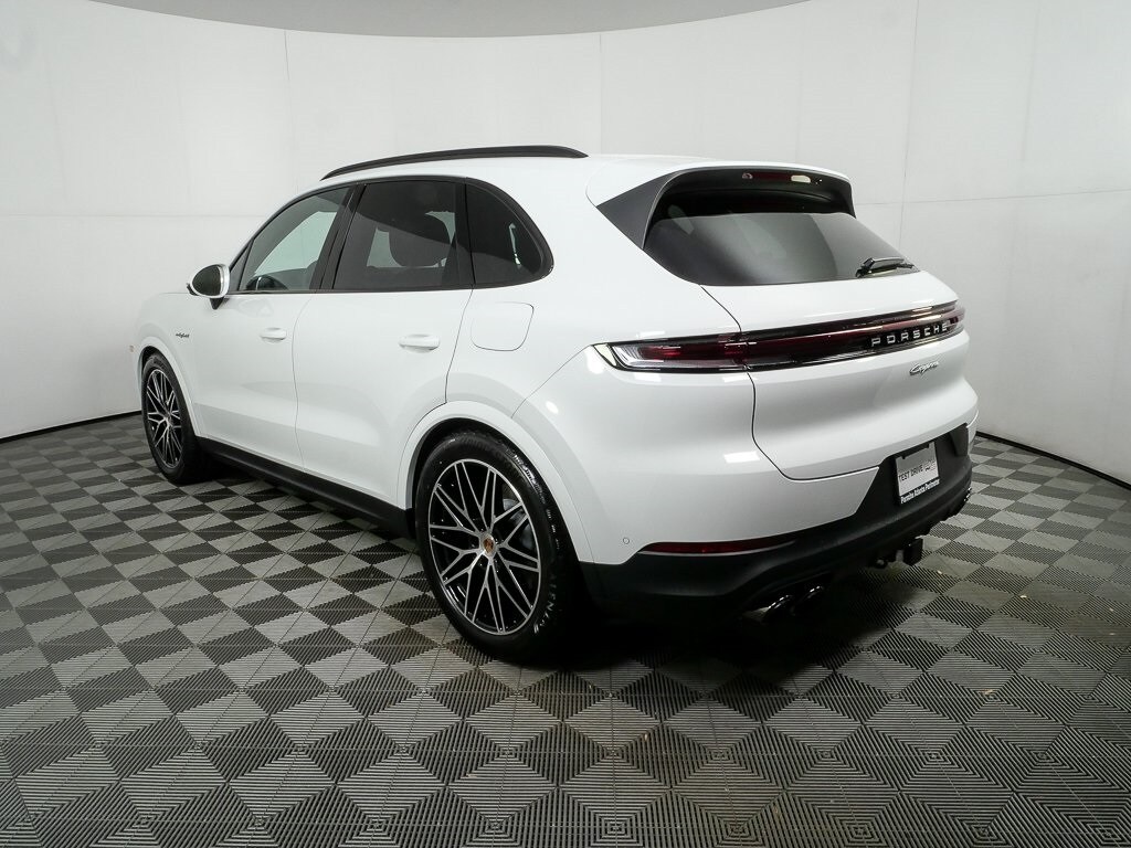 New 2026 Porsche Cayenne E-Hybrid SUV