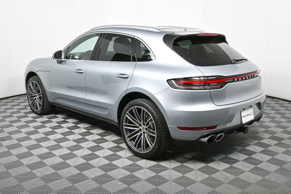 2021 Porsche Macan S photo 3