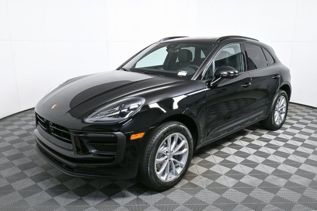 New 2026 Porsche Macan SUV