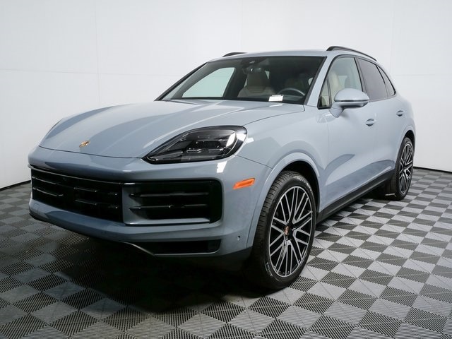 2026 Porsche Cayenne Base's photo
