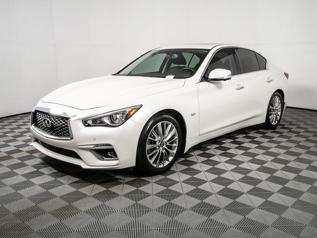 2019 INFINITI Q50 LUXE