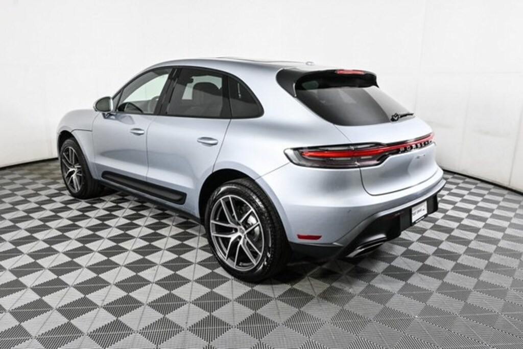 Used 2025 Porsche Macan AWD SUV